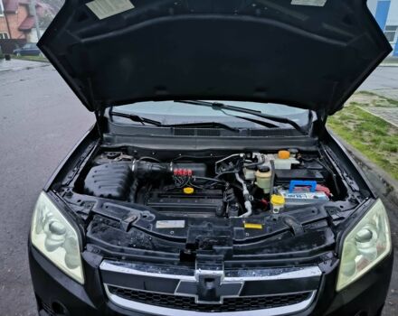 Черный Шевроле Каптива, объемом двигателя 2.4 л и пробегом 285 тыс. км за 6450 $, фото 9 на Automoto.ua