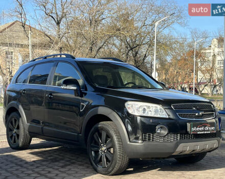 Черный Шевроле Каптива, объемом двигателя 1.99 л и пробегом 212 тыс. км за 9299 $, фото 2 на Automoto.ua