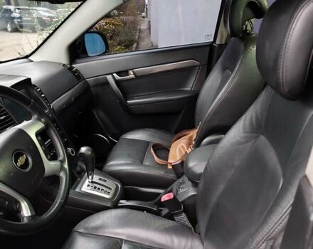 Чорний Шевроле Каптіва, об'ємом двигуна 2.41 л та пробігом 159 тис. км за 8900 $, фото 25 на Automoto.ua