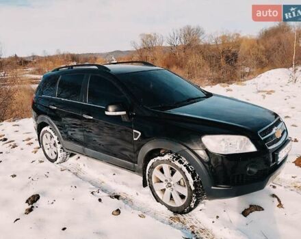Черный Шевроле Каптива, объемом двигателя 2.4 л и пробегом 172 тыс. км за 8500 $, фото 2 на Automoto.ua