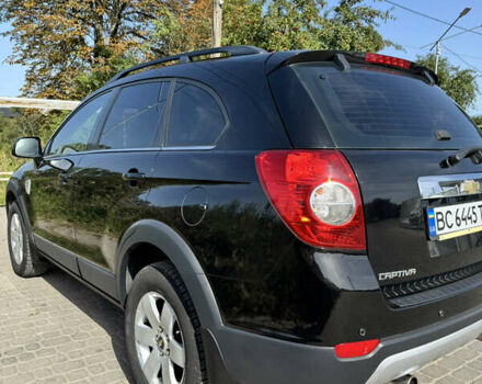 Чорний Шевроле Каптіва, об'ємом двигуна 2.4 л та пробігом 179 тис. км за 8600 $, фото 5 на Automoto.ua