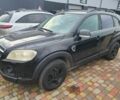 Черный Шевроле Каптива, объемом двигателя 2 л и пробегом 280 тыс. км за 4100 $, фото 1 на Automoto.ua