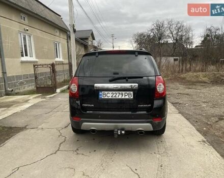 Черный Шевроле Каптива, объемом двигателя 2 л и пробегом 230 тыс. км за 8200 $, фото 2 на Automoto.ua