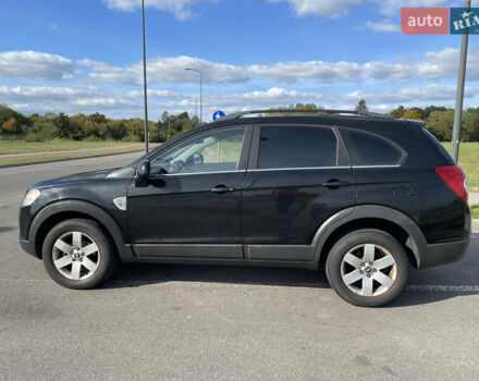 Чорний Шевроле Каптіва, об'ємом двигуна 2 л та пробігом 143 тис. км за 4850 $, фото 5 на Automoto.ua