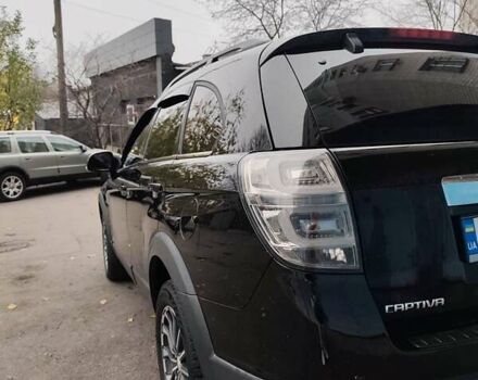 Чорний Шевроле Каптіва, об'ємом двигуна 2.41 л та пробігом 159 тис. км за 8900 $, фото 7 на Automoto.ua