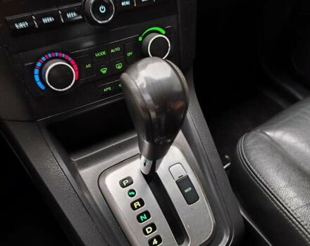 Чорний Шевроле Каптіва, об'ємом двигуна 2.41 л та пробігом 159 тис. км за 8900 $, фото 20 на Automoto.ua