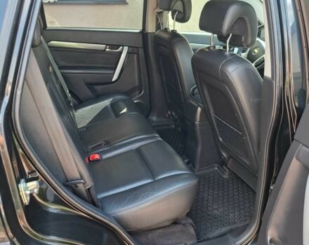 Черный Шевроле Каптива, объемом двигателя 3.2 л и пробегом 270 тыс. км за 8000 $, фото 14 на Automoto.ua