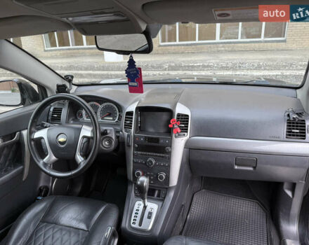 Черный Шевроле Каптива, объемом двигателя 2.41 л и пробегом 243 тыс. км за 8000 $, фото 15 на Automoto.ua