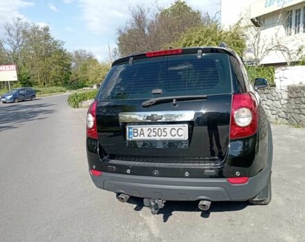 Черный Шевроле Каптива, объемом двигателя 2.4 л и пробегом 230 тыс. км за 7500 $, фото 2 на Automoto.ua