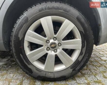 Черный Шевроле Каптива, объемом двигателя 2 л и пробегом 230 тыс. км за 8200 $, фото 8 на Automoto.ua