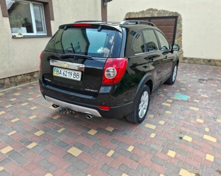 Черный Шевроле Каптива, объемом двигателя 3.2 л и пробегом 270 тыс. км за 8000 $, фото 5 на Automoto.ua