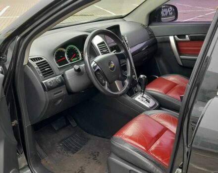 Черный Шевроле Каптива, объемом двигателя 2 л и пробегом 79 тыс. км за 7999 $, фото 10 на Automoto.ua