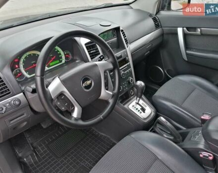 Чорний Шевроле Каптіва, об'ємом двигуна 2 л та пробігом 212 тис. км за 9450 $, фото 28 на Automoto.ua