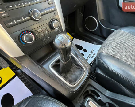 Чорний Шевроле Каптіва, об'ємом двигуна 2.4 л та пробігом 267 тис. км за 7900 $, фото 10 на Automoto.ua