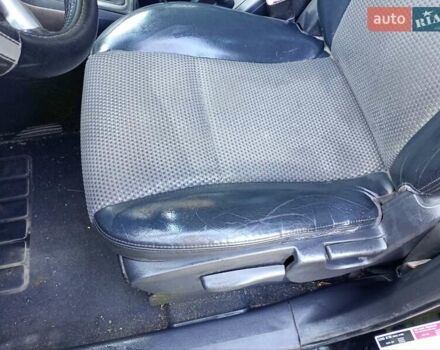 Черный Шевроле Каптива, объемом двигателя 2.4 л и пробегом 298 тыс. км за 7200 $, фото 10 на Automoto.ua