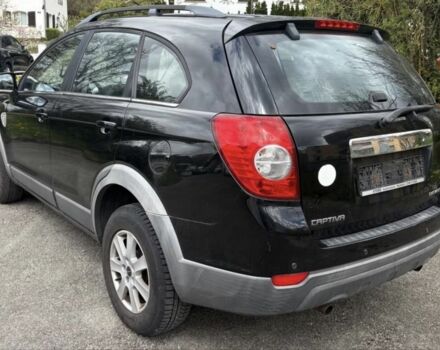 Черный Шевроле Каптива, объемом двигателя 2 л и пробегом 265 тыс. км за 4450 $, фото 3 на Automoto.ua