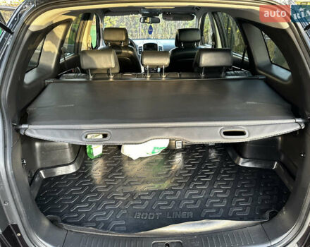 Черный Шевроле Каптива, объемом двигателя 2.4 л и пробегом 205 тыс. км за 8000 $, фото 25 на Automoto.ua