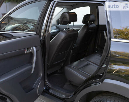 Черный Шевроле Каптива, объемом двигателя 2 л и пробегом 216 тыс. км за 8500 $, фото 33 на Automoto.ua