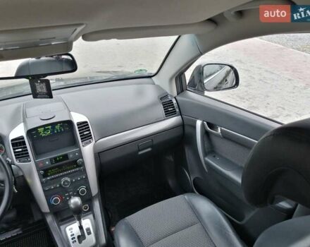 Чорний Шевроле Каптіва, об'ємом двигуна 2 л та пробігом 212 тис. км за 9450 $, фото 65 на Automoto.ua