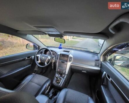 Черный Шевроле Каптива, объемом двигателя 2.41 л и пробегом 267 тыс. км за 8500 $, фото 8 на Automoto.ua