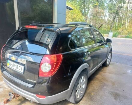 Черный Шевроле Каптива, объемом двигателя 2.4 л и пробегом 180 тыс. км за 8000 $, фото 6 на Automoto.ua