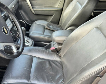 Черный Шевроле Каптива, объемом двигателя 2 л и пробегом 236 тыс. км за 8000 $, фото 7 на Automoto.ua