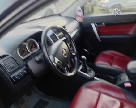 Черный Шевроле Каптива, объемом двигателя 2 л и пробегом 250 тыс. км за 5000 $, фото 6 на Automoto.ua