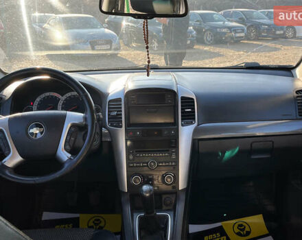 Чорний Шевроле Каптіва, об'ємом двигуна 2.4 л та пробігом 267 тис. км за 7900 $, фото 13 на Automoto.ua