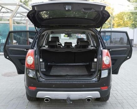 Черный Шевроле Каптива, объемом двигателя 2 л и пробегом 216 тыс. км за 8500 $, фото 37 на Automoto.ua