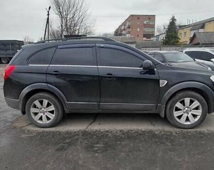Черный Шевроле Каптива, объемом двигателя 2.4 л и пробегом 247 тыс. км за 5650 $, фото 3 на Automoto.ua