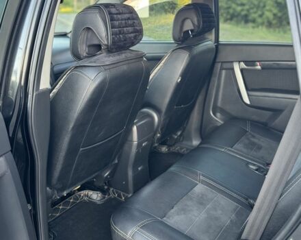 Чорний Шевроле Каптіва, об'ємом двигуна 2.4 л та пробігом 190 тис. км за 9500 $, фото 5 на Automoto.ua