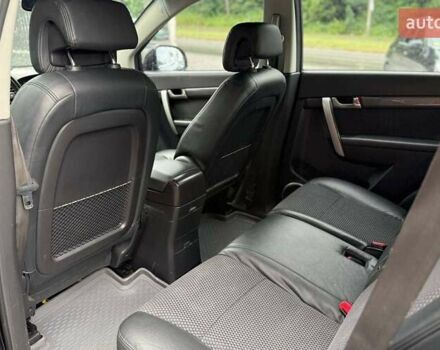 Черный Шевроле Каптива, объемом двигателя 2.41 л и пробегом 184 тыс. км за 8900 $, фото 24 на Automoto.ua