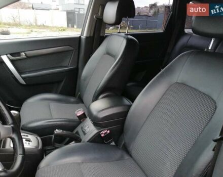 Чорний Шевроле Каптіва, об'ємом двигуна 2 л та пробігом 212 тис. км за 9450 $, фото 32 на Automoto.ua