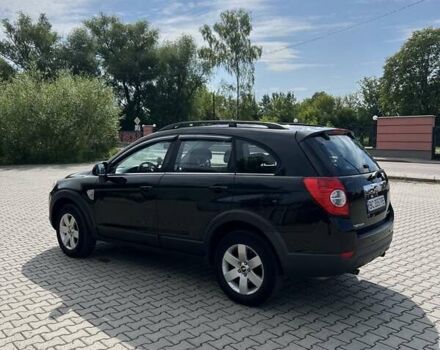 Черный Шевроле Каптива, объемом двигателя 2.41 л и пробегом 214 тыс. км за 7400 $, фото 9 на Automoto.ua