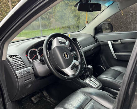 Черный Шевроле Каптива, объемом двигателя 3.2 л и пробегом 220 тыс. км за 6700 $, фото 9 на Automoto.ua