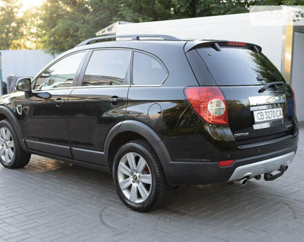 Черный Шевроле Каптива, объемом двигателя 2 л и пробегом 216 тыс. км за 8500 $, фото 21 на Automoto.ua