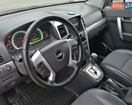 Чорний Шевроле Каптіва, об'ємом двигуна 2 л та пробігом 212 тис. км за 9450 $, фото 29 на Automoto.ua