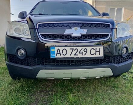 Черный Шевроле Каптива, объемом двигателя 2.4 л и пробегом 296 тыс. км за 6800 $, фото 6 на Automoto.ua