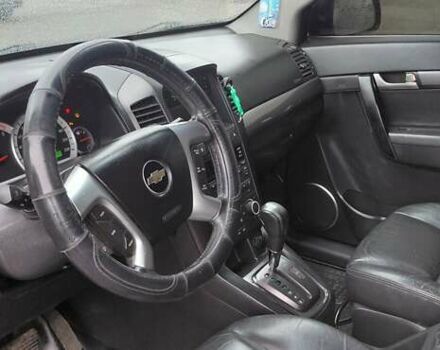 Черный Шевроле Каптива, объемом двигателя 2.4 л и пробегом 247 тыс. км за 5650 $, фото 8 на Automoto.ua