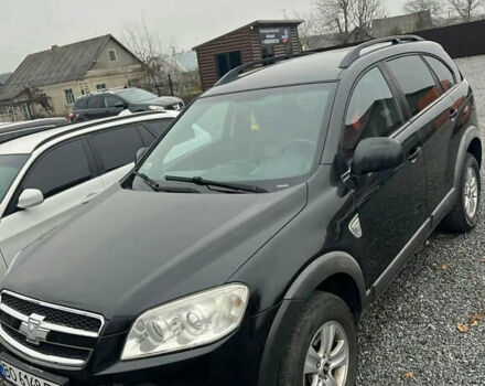 Черный Шевроле Каптива, объемом двигателя 1.99 л и пробегом 242 тыс. км за 7000 $, фото 2 на Automoto.ua