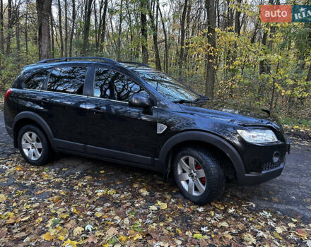 Черный Шевроле Каптива, объемом двигателя 2.4 л и пробегом 205 тыс. км за 8000 $, фото 23 на Automoto.ua