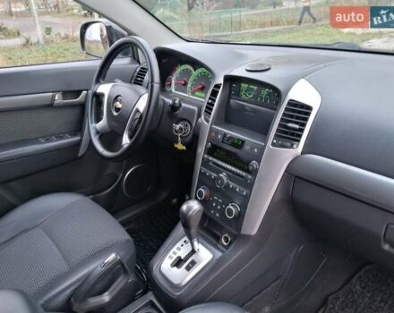 Чорний Шевроле Каптіва, об'ємом двигуна 2 л та пробігом 212 тис. км за 9450 $, фото 52 на Automoto.ua