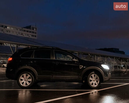 Черный Шевроле Каптива, объемом двигателя 2 л и пробегом 216 тыс. км за 8500 $, фото 8 на Automoto.ua