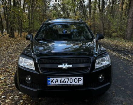 Черный Шевроле Каптива, объемом двигателя 2.4 л и пробегом 205 тыс. км за 8000 $, фото 11 на Automoto.ua