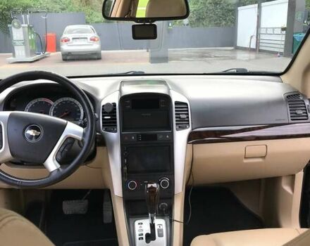 Чорний Шевроле Каптіва, об'ємом двигуна 2 л та пробігом 240 тис. км за 8950 $, фото 8 на Automoto.ua
