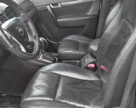 Черный Шевроле Каптива, объемом двигателя 2.4 л и пробегом 247 тыс. км за 5650 $, фото 7 на Automoto.ua