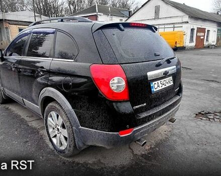 Черный Шевроле Каптива, объемом двигателя 2.4 л и пробегом 237 тыс. км за 5600 $, фото 6 на Automoto.ua