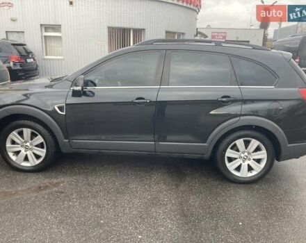 Чорний Шевроле Каптіва, об'ємом двигуна 2.4 л та пробігом 153 тис. км за 8000 $, фото 3 на Automoto.ua