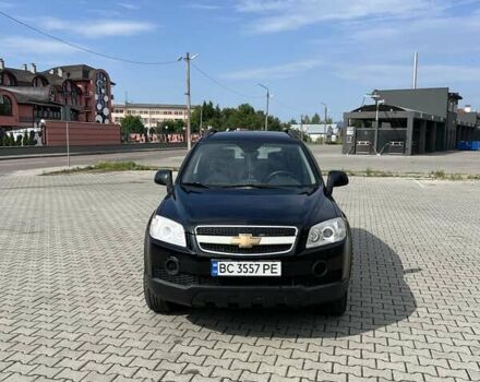 Черный Шевроле Каптива, объемом двигателя 2.41 л и пробегом 214 тыс. км за 7400 $, фото 2 на Automoto.ua