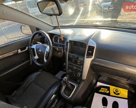 Чорний Шевроле Каптіва, об'ємом двигуна 2.4 л та пробігом 267 тис. км за 7900 $, фото 19 на Automoto.ua